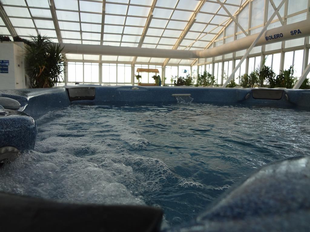וויילדווד Bolero Resort מראה חיצוני תמונה