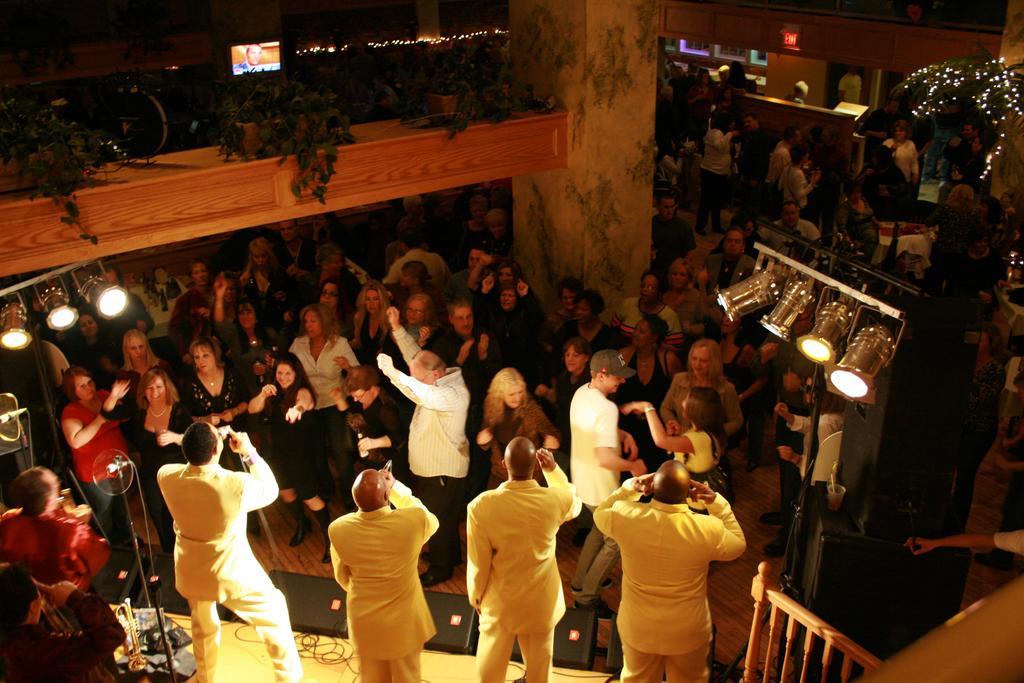 וויילדווד Bolero Resort מראה חיצוני תמונה